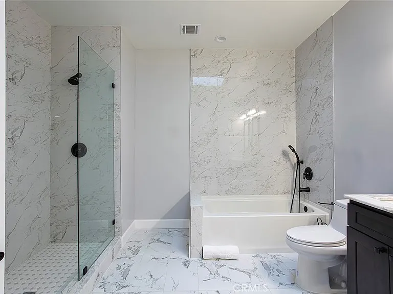 3236 Royal Oaks Dr #6 — Photo 14
