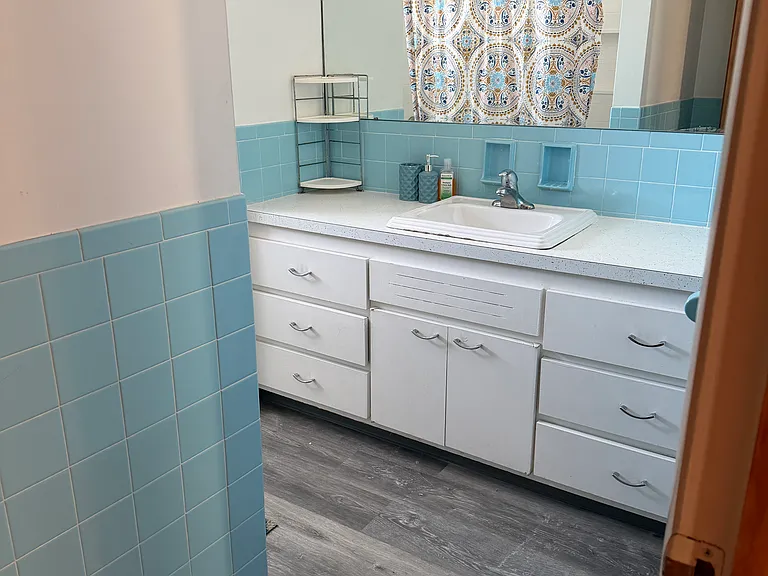 Full Bathroom Second floor