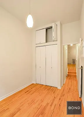 Rented by Bond New York | media 6