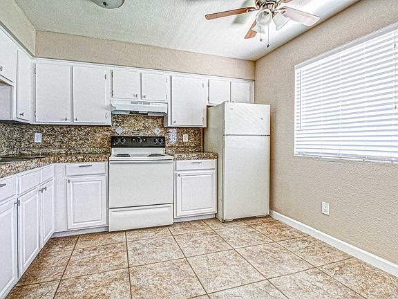 5th image of 1535 W Desert Cove Ave APT 110