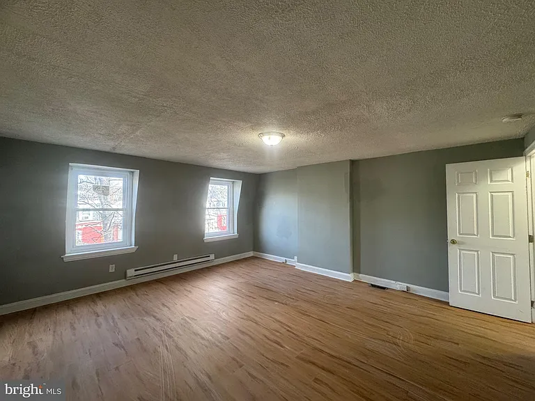 104 Linden St #2 — Photo 22