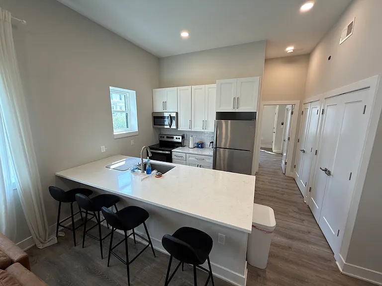 714 Maple St #3 — Photo 2
