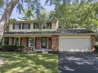 3437 Somerset St, Crete, IL 60417