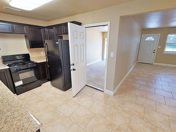 4th image of 5361 Clevenger Dr