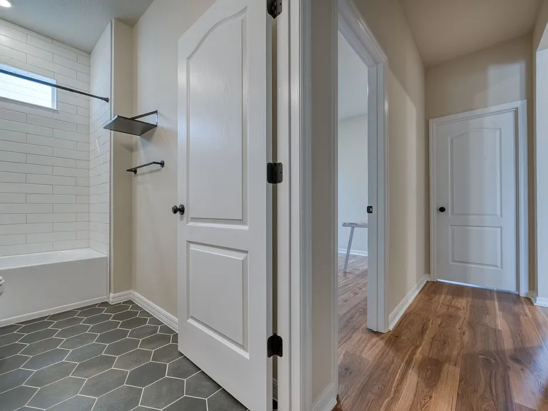 16966 Cedar Valley Cir — Photo 20