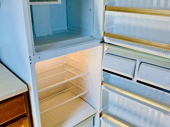 5th image of 28 North St APT 2