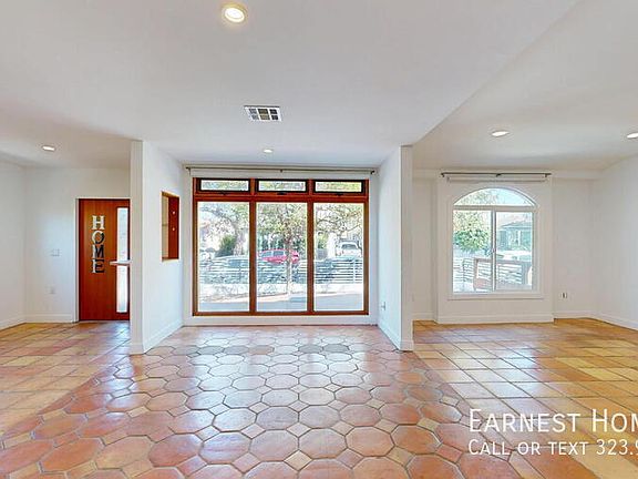 2nd image of 1815 S Cloverdale Ave