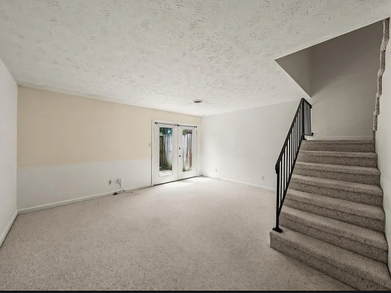 10510 Shirland Ct #10510 — Photo 11