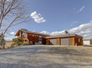 39 N Ridge Dr, Cody, WY 82414