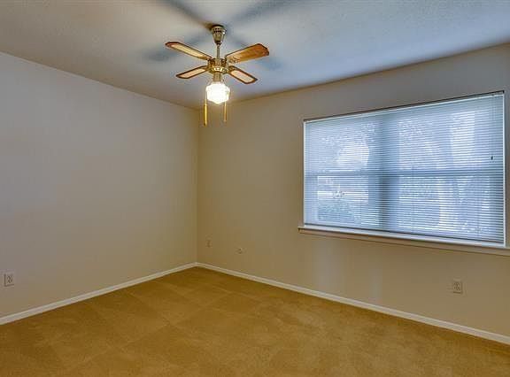 2nd image of 4204 E Pleasant Forest St