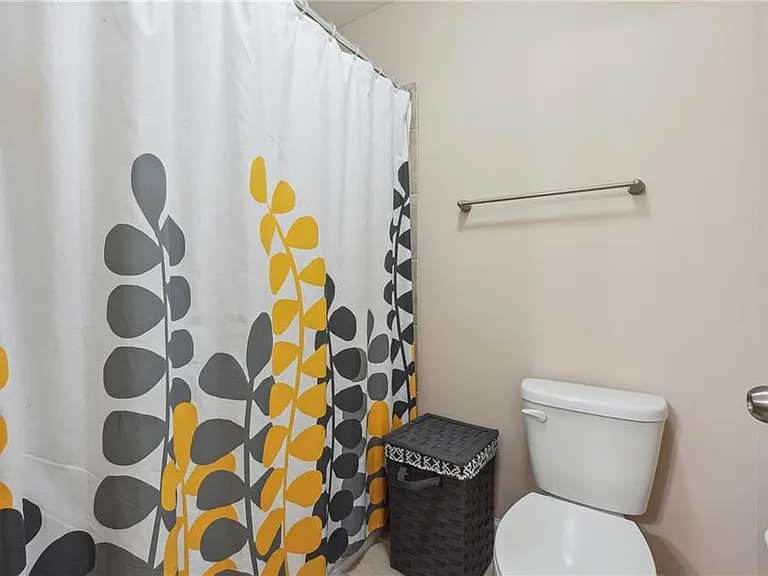 4305 Holton Ave — Photo 27