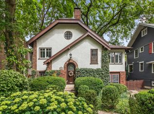 2717 Harrison St, Evanston, IL 60201