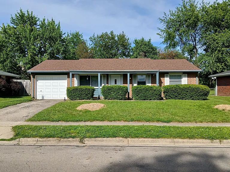 921 Colorado Dr — Photo 1