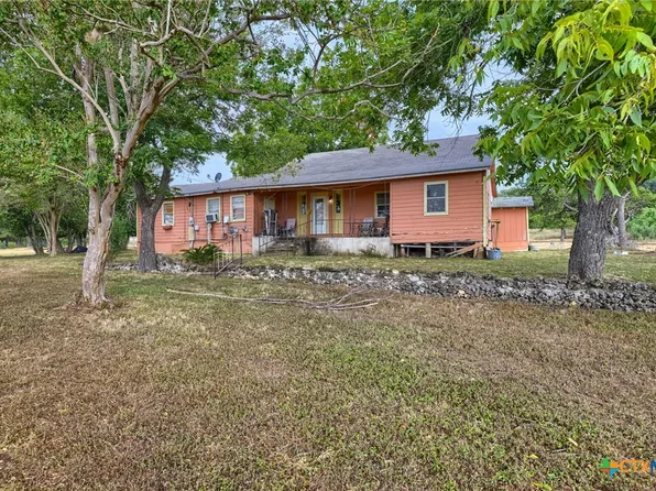 201 Hofheinz St, San Marcos, TX 78666
