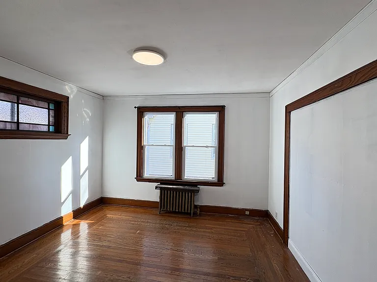 273 Peck Ave — Photo 11