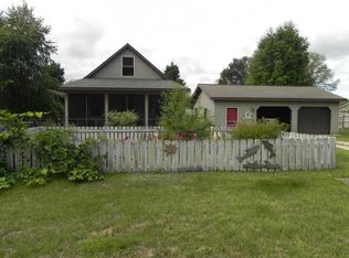 7614 East St, Thompsonville, MI 49683