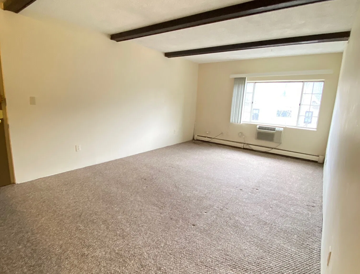 45 Elm St — Photo 1