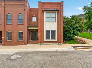 107 E Main St, Washington, MO 63090
