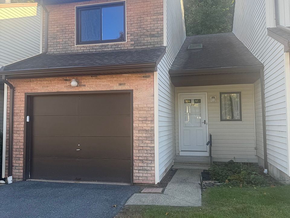 1st image of 94 Oak Forest Dr #94