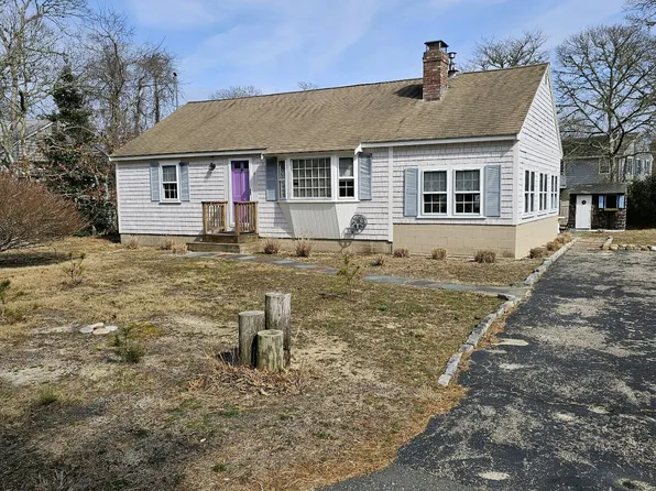15 Spoonbill Road, West Dennis, MA 02670