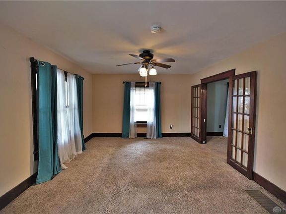 5th image of 3604 Wayne Ave