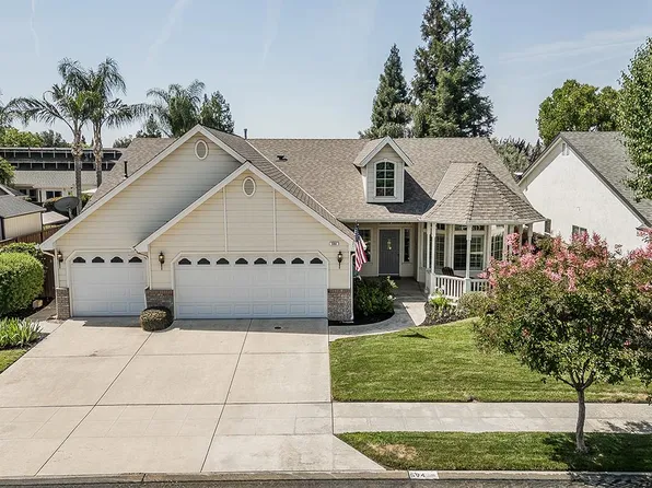 594 Loyola Ave, Clovis, CA 93619