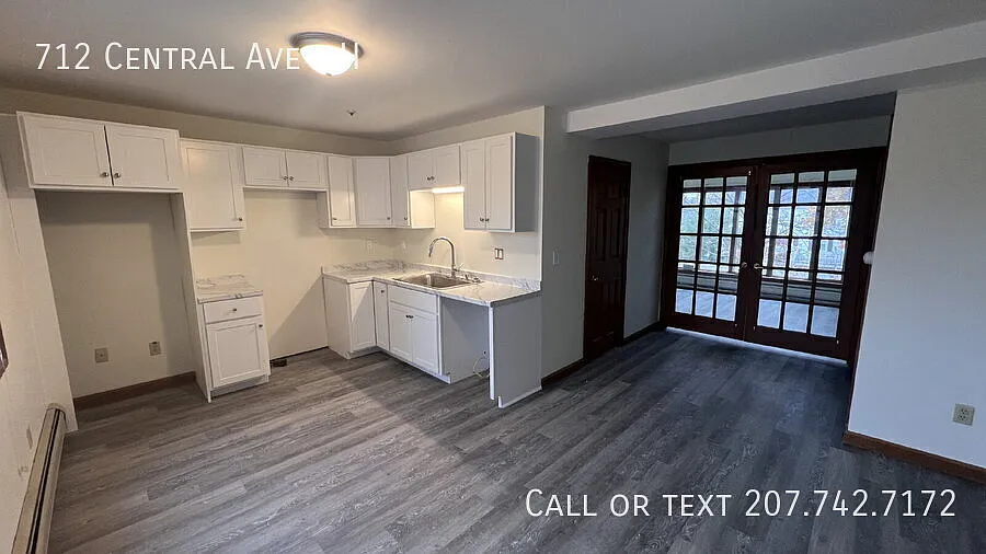 Just Renovated! Month to Month Lease-Studio Apt-All Utilities besides Water/Sewer Included. — Photo 3