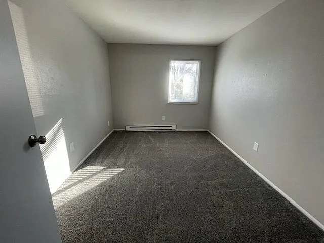 Copper Cove Apartments — Photo 40