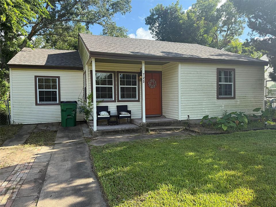 1st image of 725 Kyle St