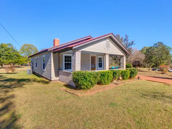 1207 County Road 153, Jemison, AL 35085