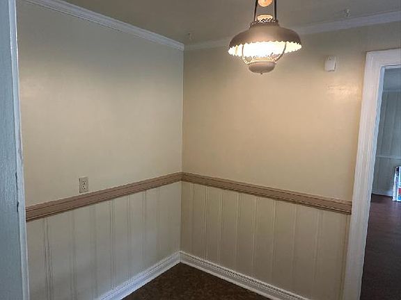 5th image of 708 Westwood Dr