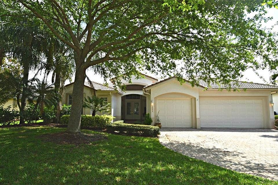 1st image of 2294 SW Dove Canyon Way