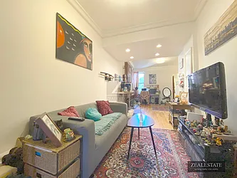 Rented by ZealEstate Group Inc