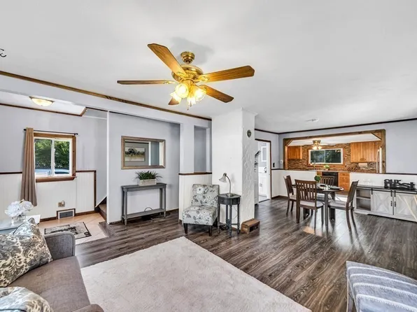 29 Davenport St, Springfield, MA 01119