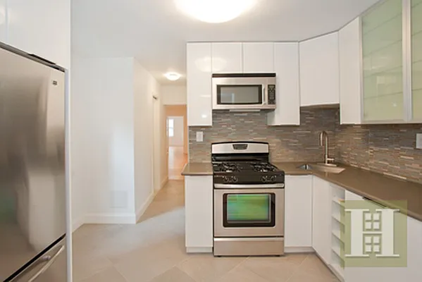 Rented by Halstead Real Estate | media 21