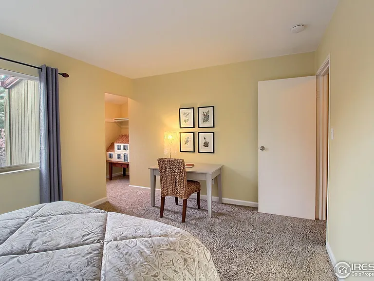 855 W Moorhead Cir #A-A-A — Photo 12