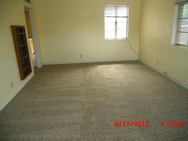 2844 E 21st St — Photo 3