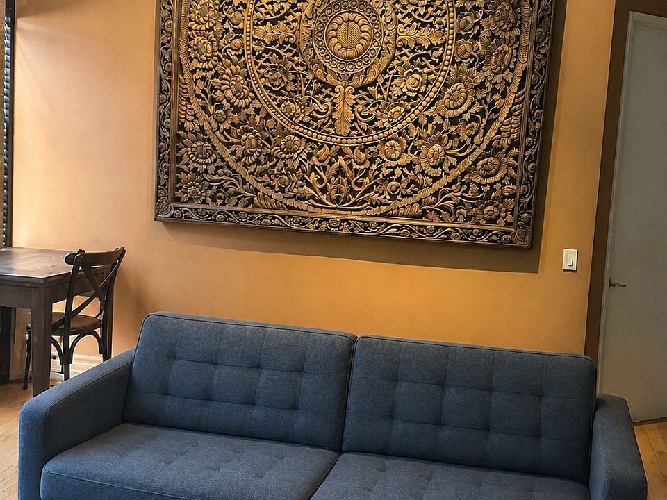 1st image of 5151 Balboa Blvd #300