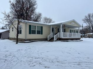 203 Hanover Ave S, Herman, MN 56248