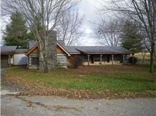 57 Mount Horeb Rd, Ethridge, TN 38456