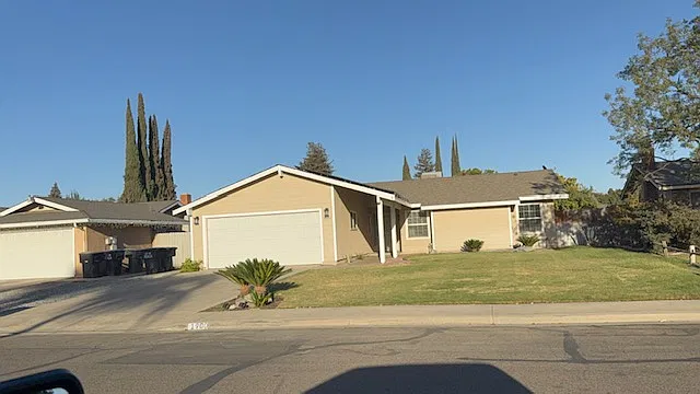 1900 S San Joaquin Dr