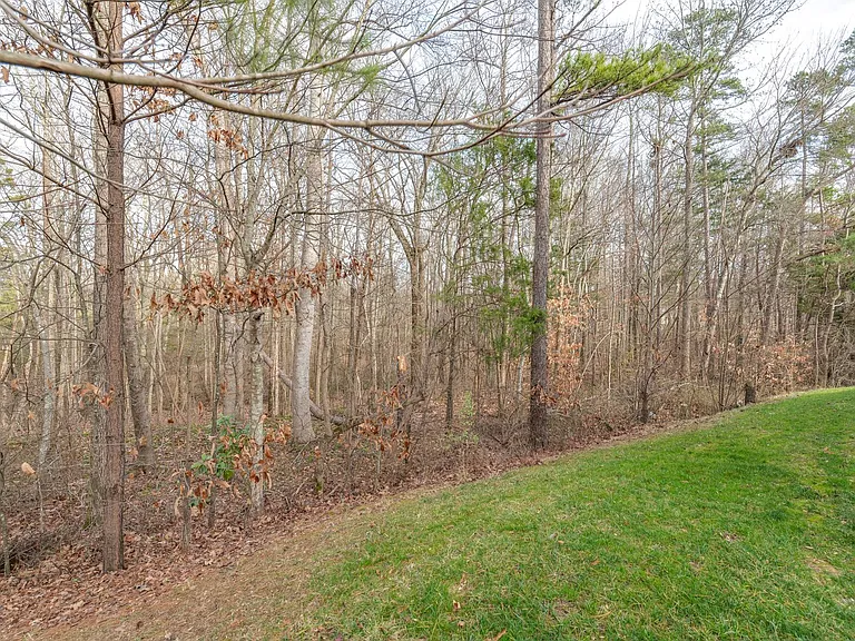 5123 Poplar Knoll Dr — Photo 35