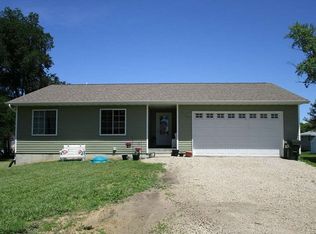 3119 Franklin St, Waterloo, IA 50707