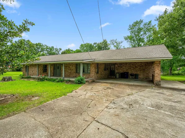 113 N 5th St, Kinder, LA 70648