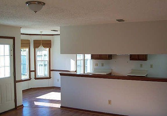 5th image of 3421 Landstown Ct