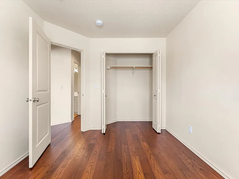 16056 NW Centine Ln — Photo 23