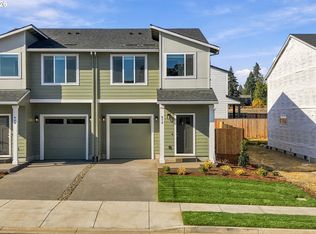 672 S 5th St, Carlton, OR 97111