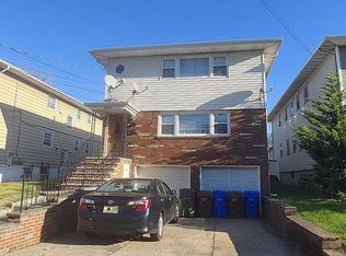309 W Stimpson Ave, Linden, NJ 07036