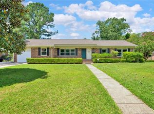 438 Dwirewood Dr, Fayetteville, NC 28303