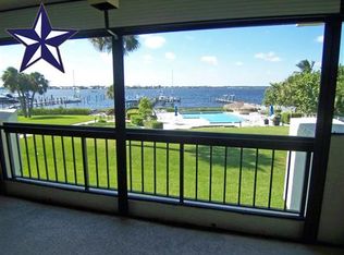 625 NW River Dr APT 206, Stuart, FL 34994